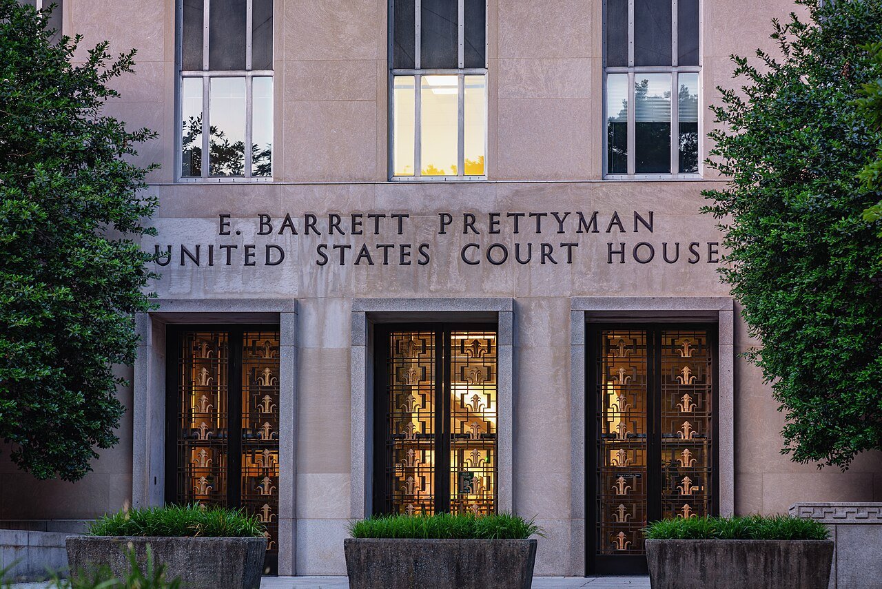 O fórum E. Barrett Prettyman, em Washington, sede do tribunal federal de apelação do Distrito de Columbia, em 2024.