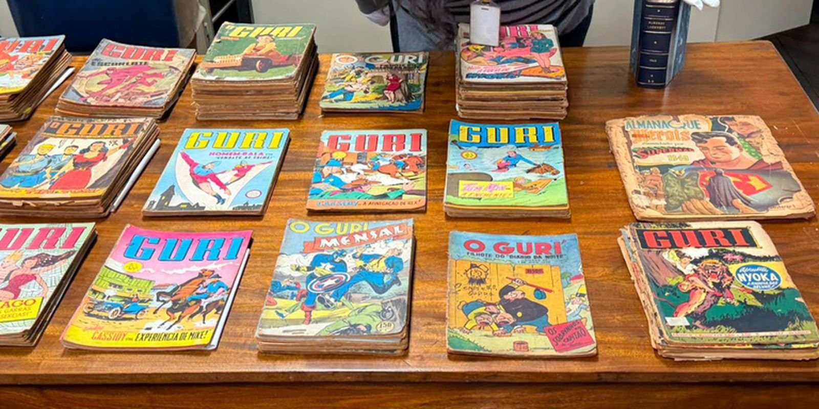 Publicações históricas restituídas pela Polícia Federal à Fundação Biblioteca Nacional, no Rio de Janeiro, em setembro de 2026.