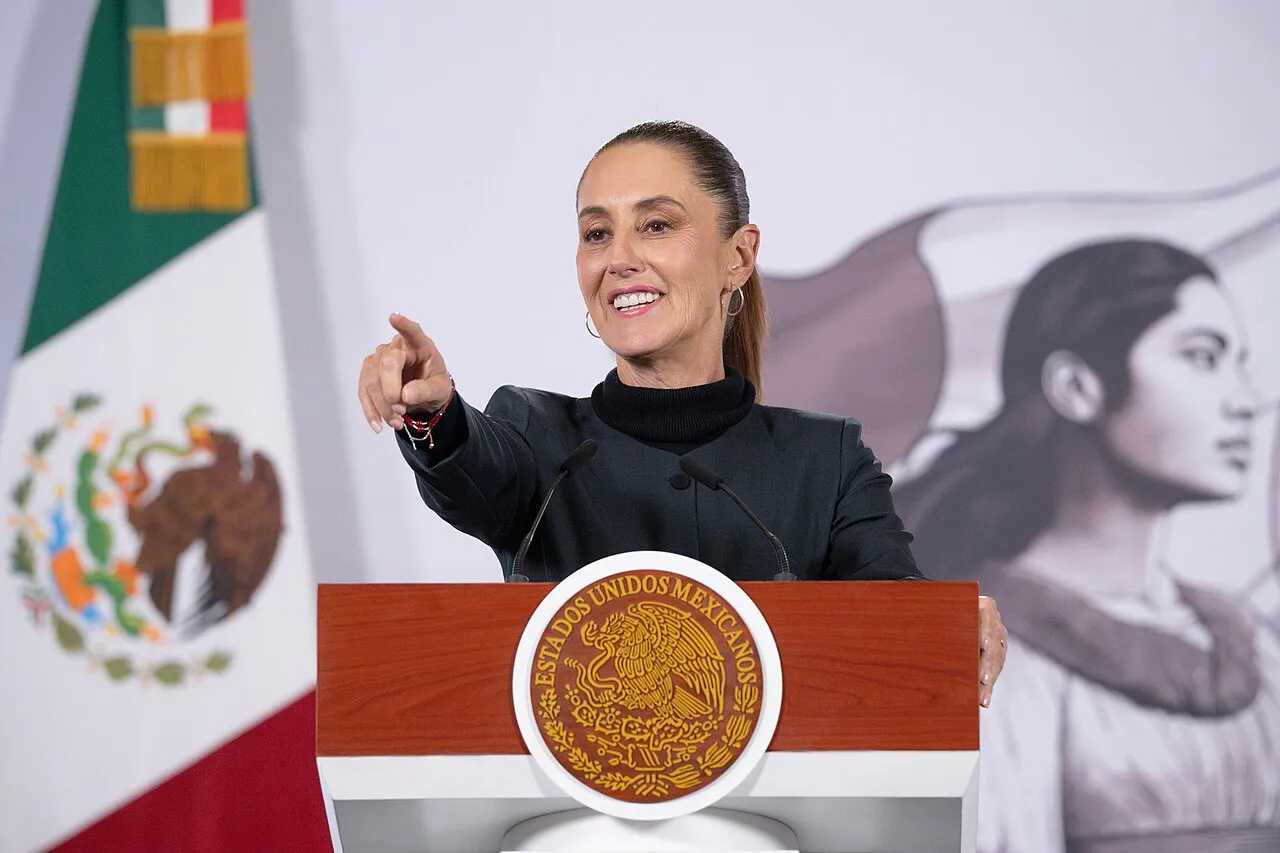 La presidenta de México, Claudia Sheinbaum, durante su conferencia de prensa matutina del 21 de enero de 2026.