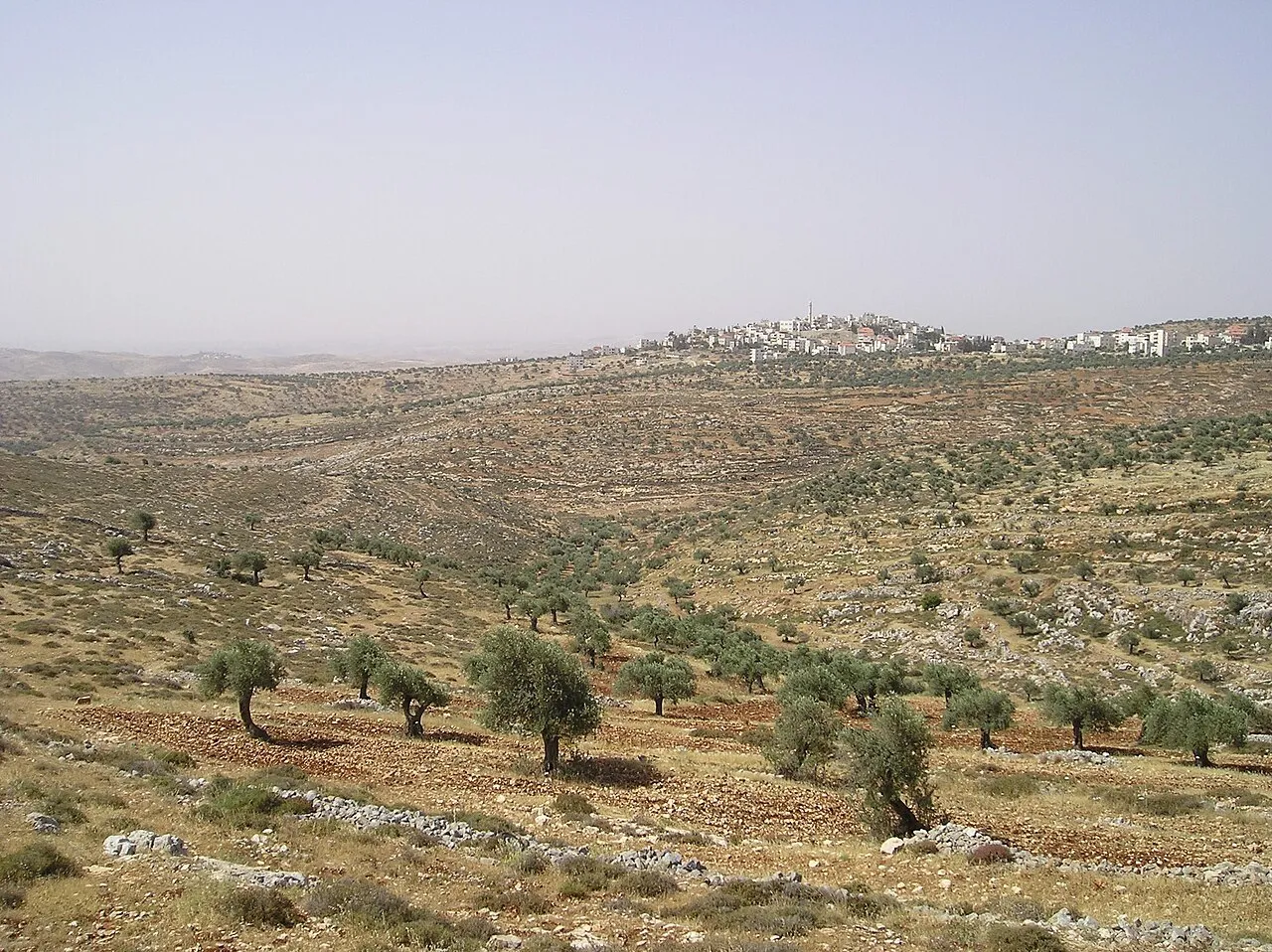 A aldeia palestina de Taybeh, na Cisjordânia, a nordeste de Jerusalém, em foto de 2005.