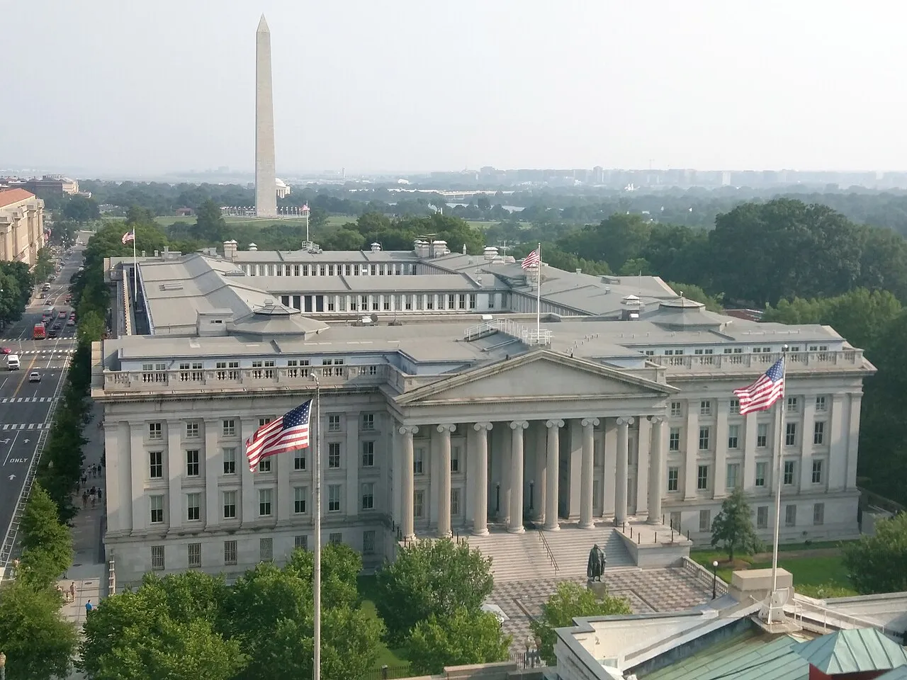A sede do Departamento do Tesouro dos Estados Unidos, em Washington, em imagem de 2015. A OFAC, que emite as licenças gerais, faz parte desse departamento.